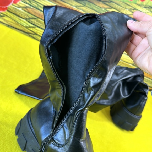 Charlotte Russe over the knee boots - Picture 8 of 8